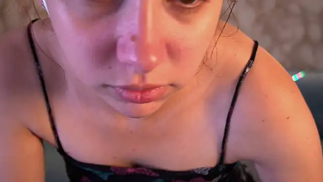 LiviaShy webcam