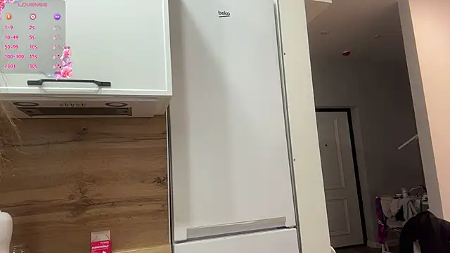 selena_favn webcam
