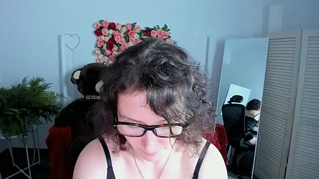 AureliaGleam webcam