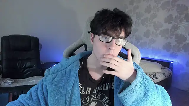 Knuckles17 webcam