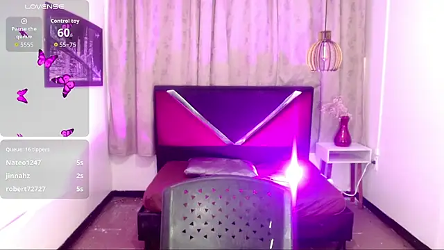 luisa__torres webcam