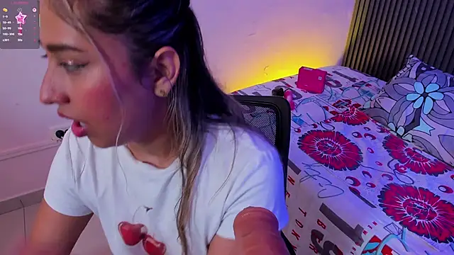 karola_cute_