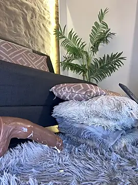 isa__blanc (F young) - show SQUIRT 💦 💦