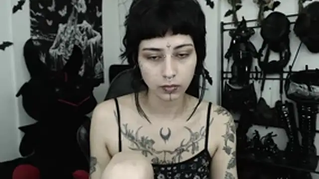 dakota_krall__ webcam