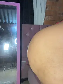 Jessyivonne webcam