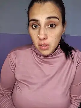 kariciasecreta webcam