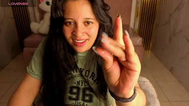 sara_tellez_s webcam