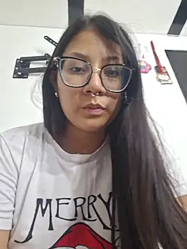 Isax_red webcam