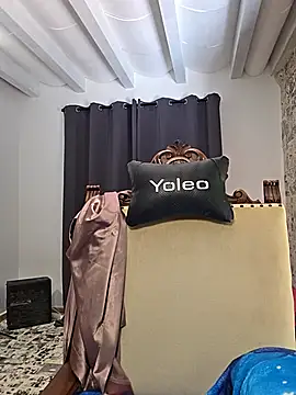 kylie_blck webcam