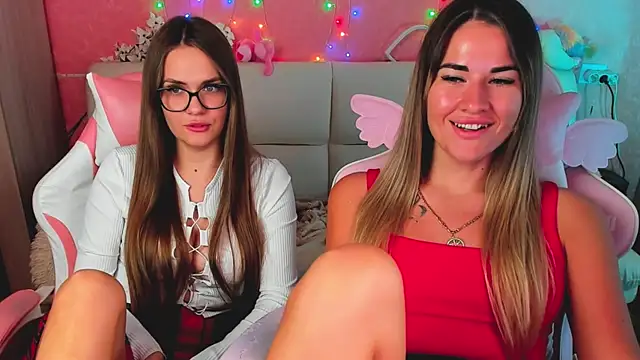 hotty_girls_here webcam
