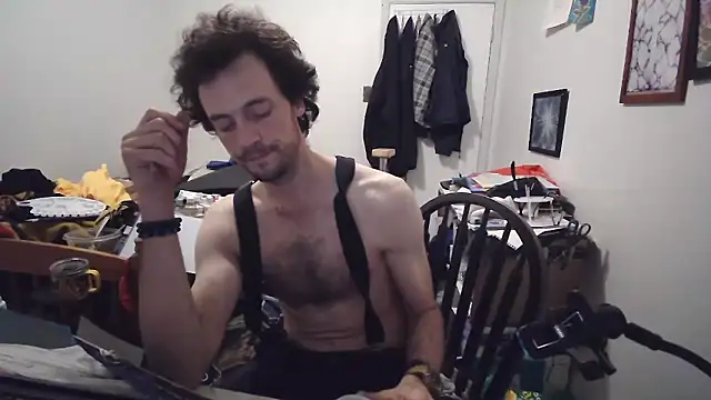 JohnnyMoves webcam