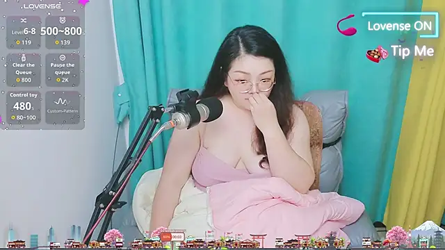 AngelwithEcup webcam
