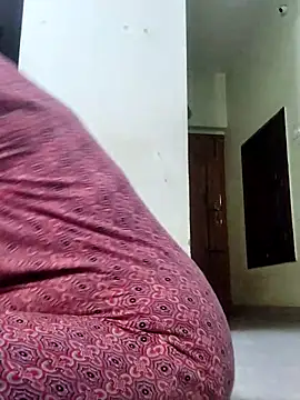 yamini1431 webcam