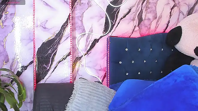 Missisabella_ webcam