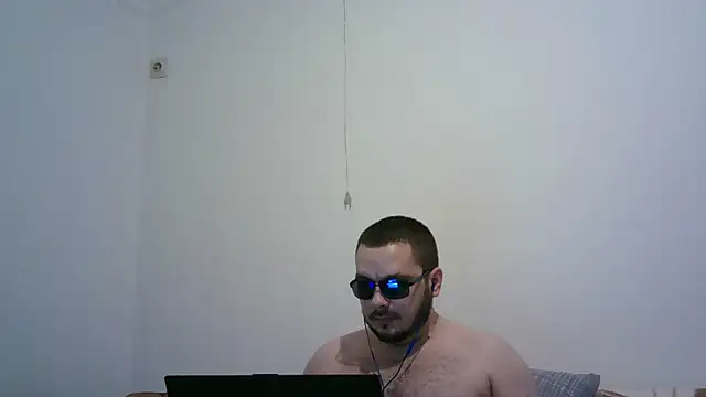 Black_Scorpion91 webcam