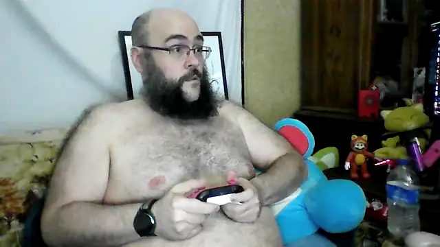BriTheTopBear webcam