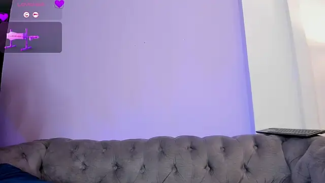 Mystic_Busty webcam