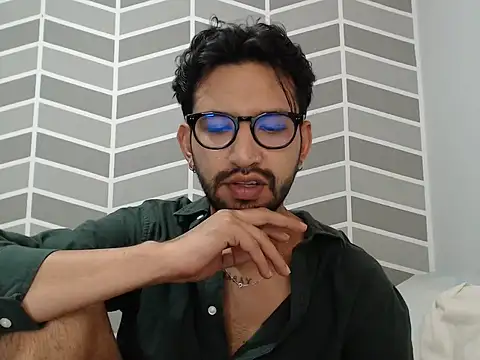 thomass1018 webcam