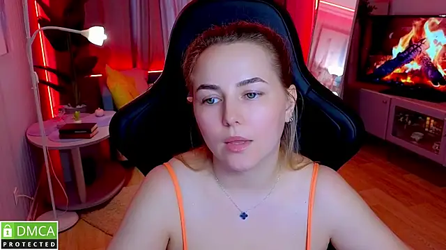 Mira_Mermayd webcam