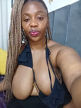 IceBellaCane313 webcam