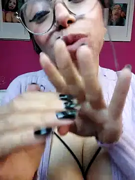 valentina_swallow webcam