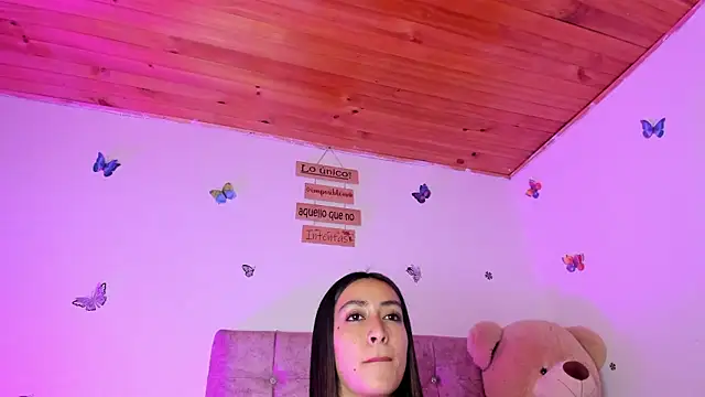 Lia_Roses3x webcam