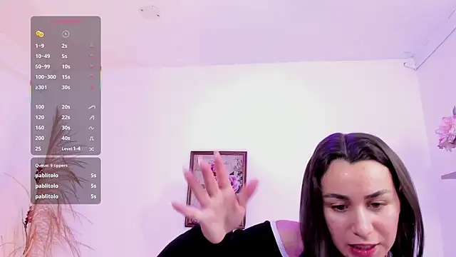 EmmaMyers1 webcam