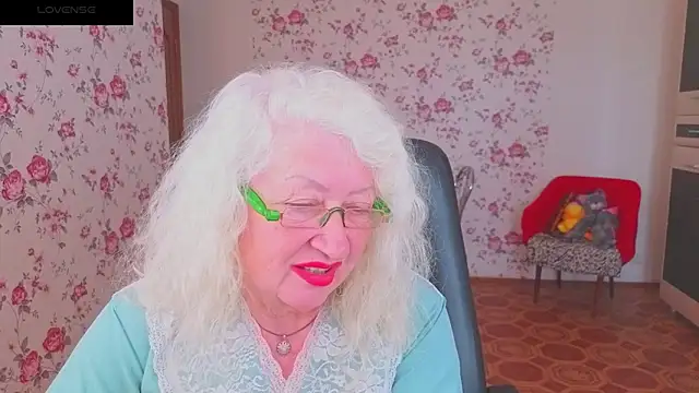 Maya_Mayflower webcam