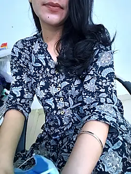 zoya_baby_ webcam
