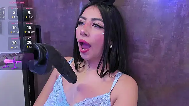 cherry_skinny_ webcam
