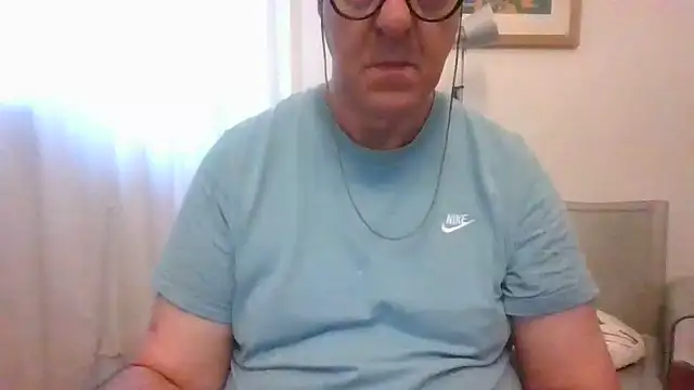 ANONIMO7735 webcam