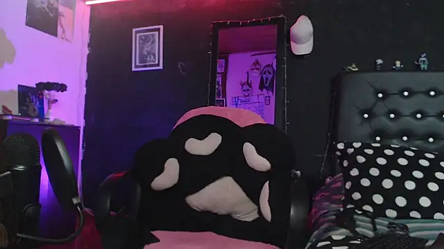 aprildoll webcam