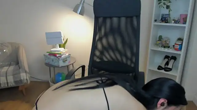 _BellaEvans_ live cam