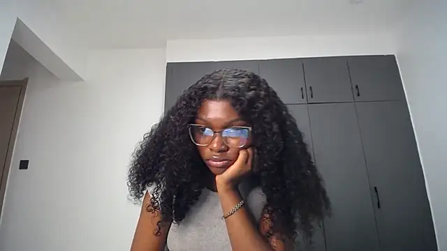 pretty_liya08 (F young) - PAY MY RENT DADDY