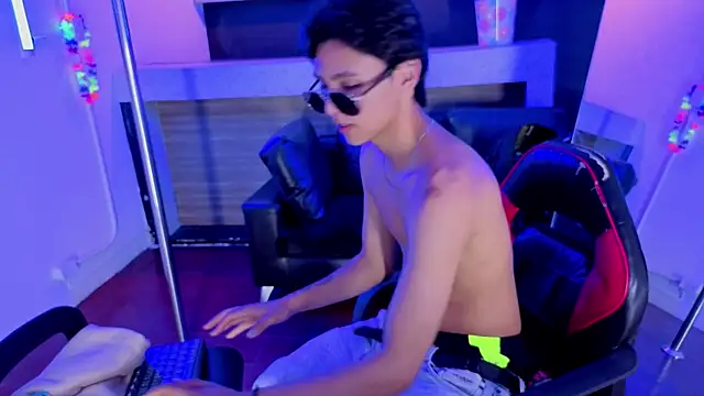 tian_sex (M twink) - Masturbation 5 mins