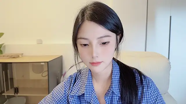 holo_love (F young) - 离开你谁还把我当小孩~（想过六一版）
