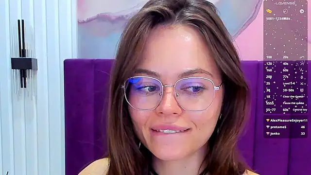 Kelly_Cuutie webcam