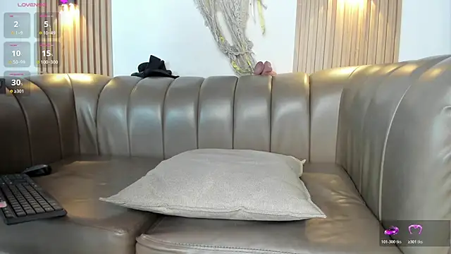 malak_nanyy webcam