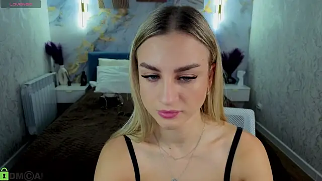 Silen_Tori webcam