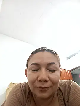 Luna_Morch webcam
