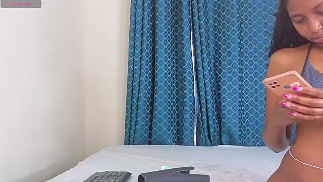 Ebony_Goddexxx webcam