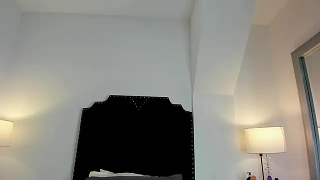 agartha_velvet webcam