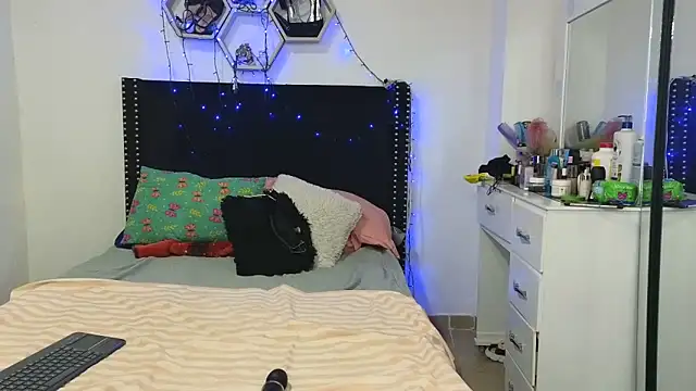 charlotte_077 webcam