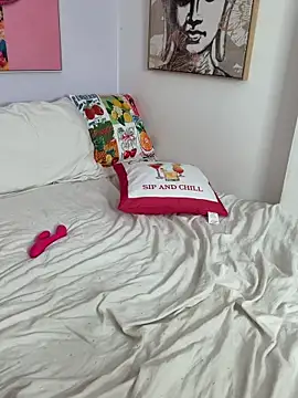 MakemeMillie1 live sex cam