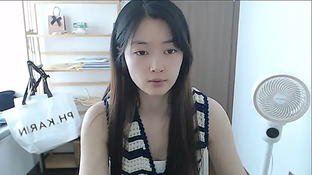 Mimi-cnbaby live sex cam