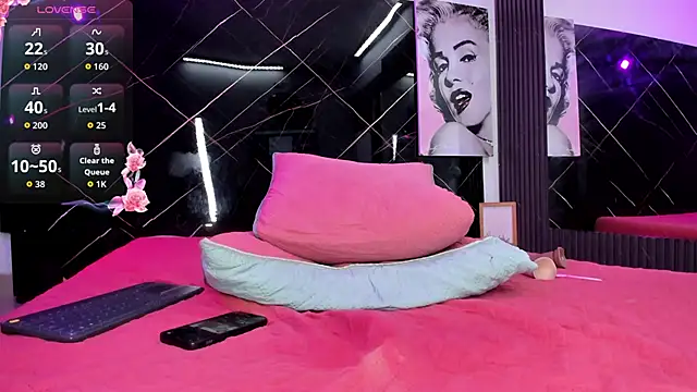 Skarleth_queen live sex cam