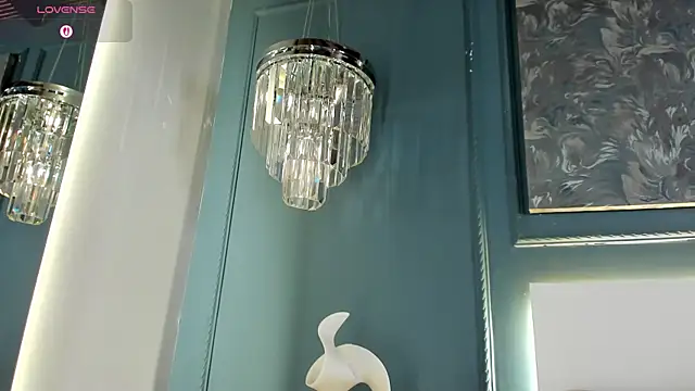 MiaKay1 webcam
