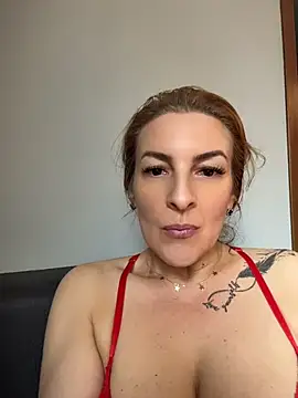 Hot-Milf4U webcam