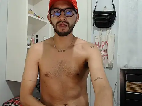 thomass1018 webcam