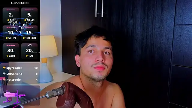 Issac_james_ webcam